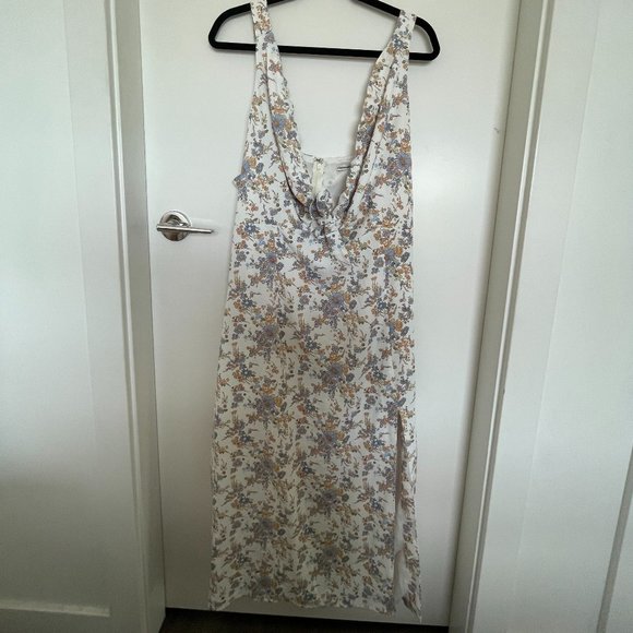 Floral abercrombie and fitch dress - Picture 1 of 3